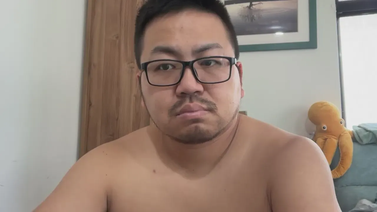 oorrccaa — Freechat on Cam4