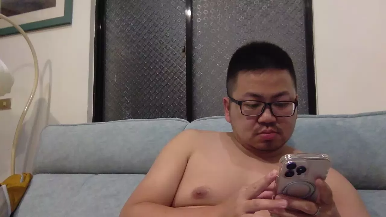 Offline oorrccaa on Cam4