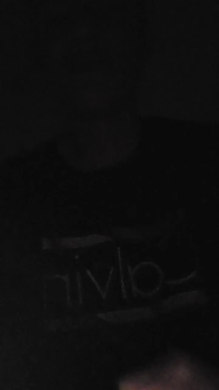 Offline Paulhot18 on Cam4