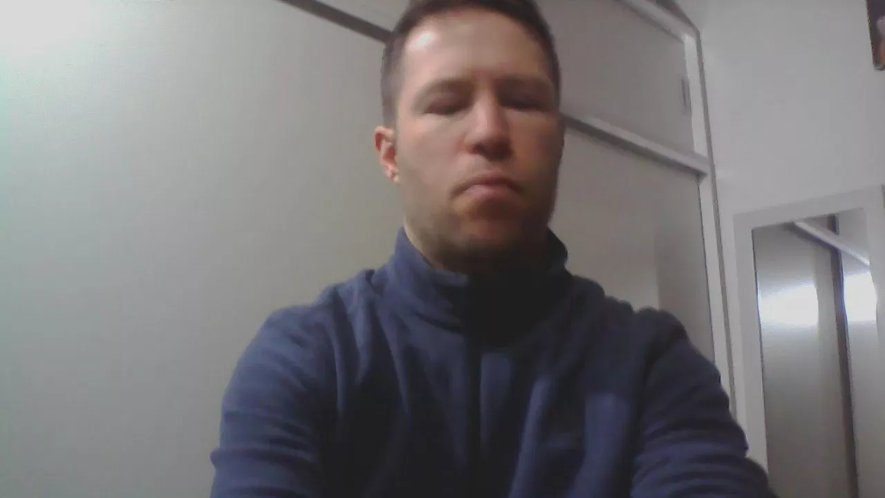 Offline perargentino on Cam4