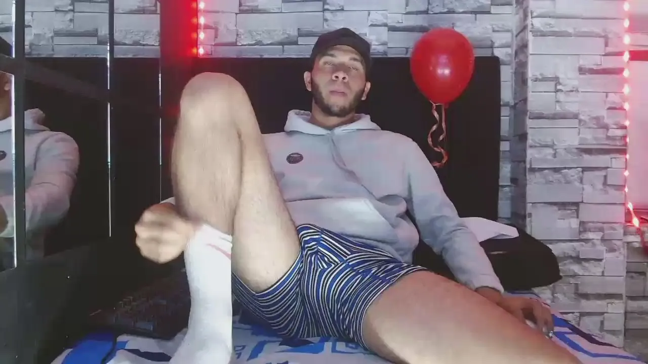 Offline Pether_hairy on Cam4