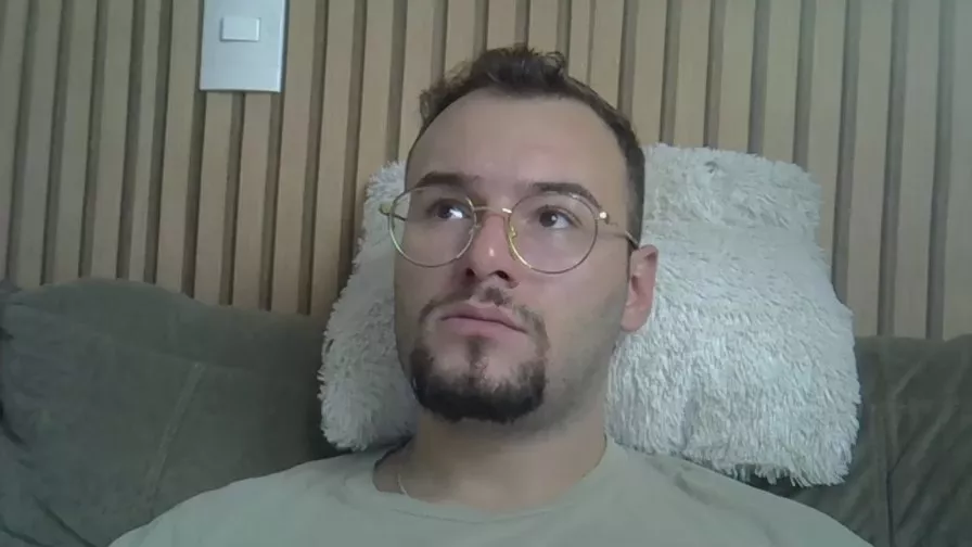 Freechat Piazaocwbbb on Cam4