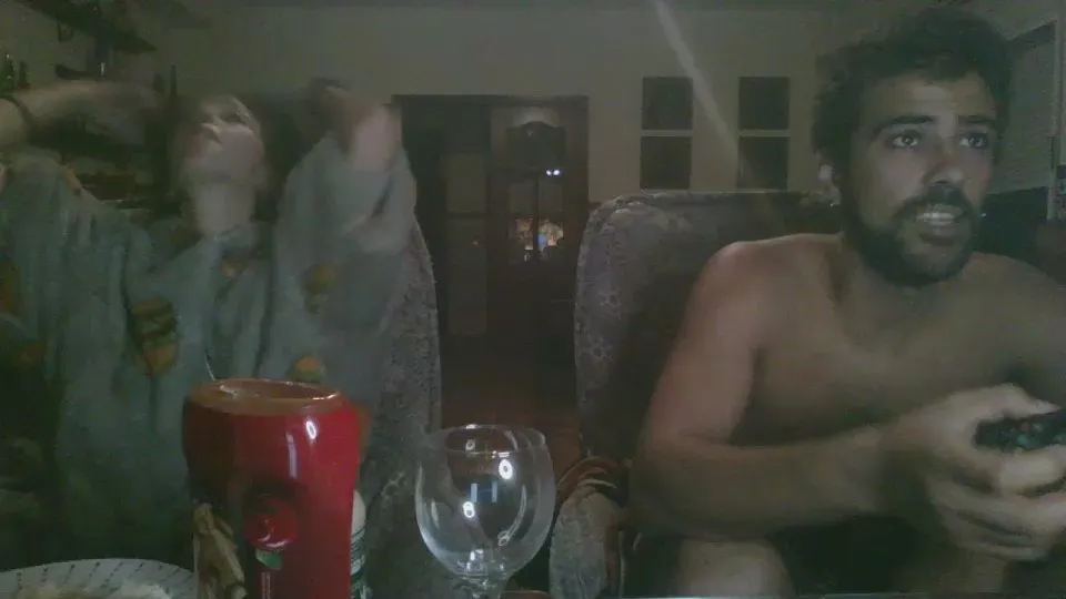 Offline Quenomirees on Cam4