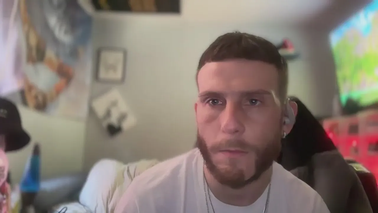 Offline reallygoated95 on Cam4