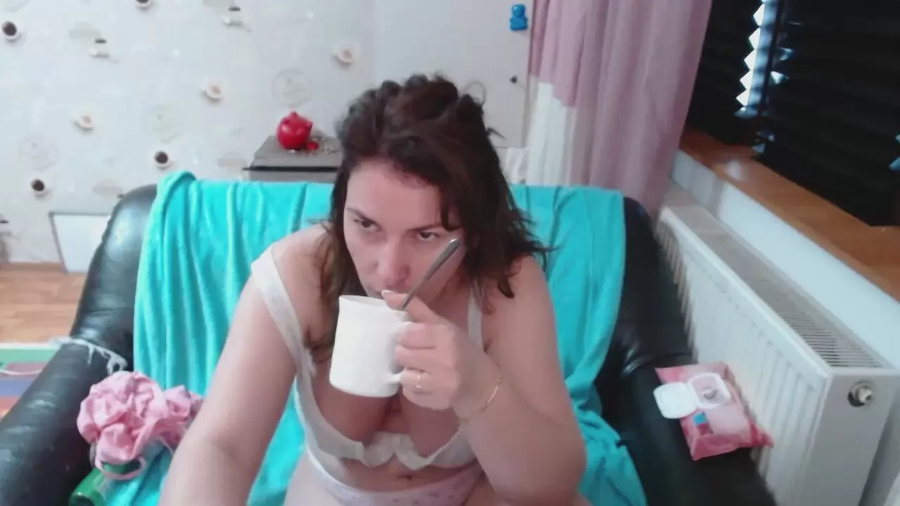 RiannaSmithh on Cam4