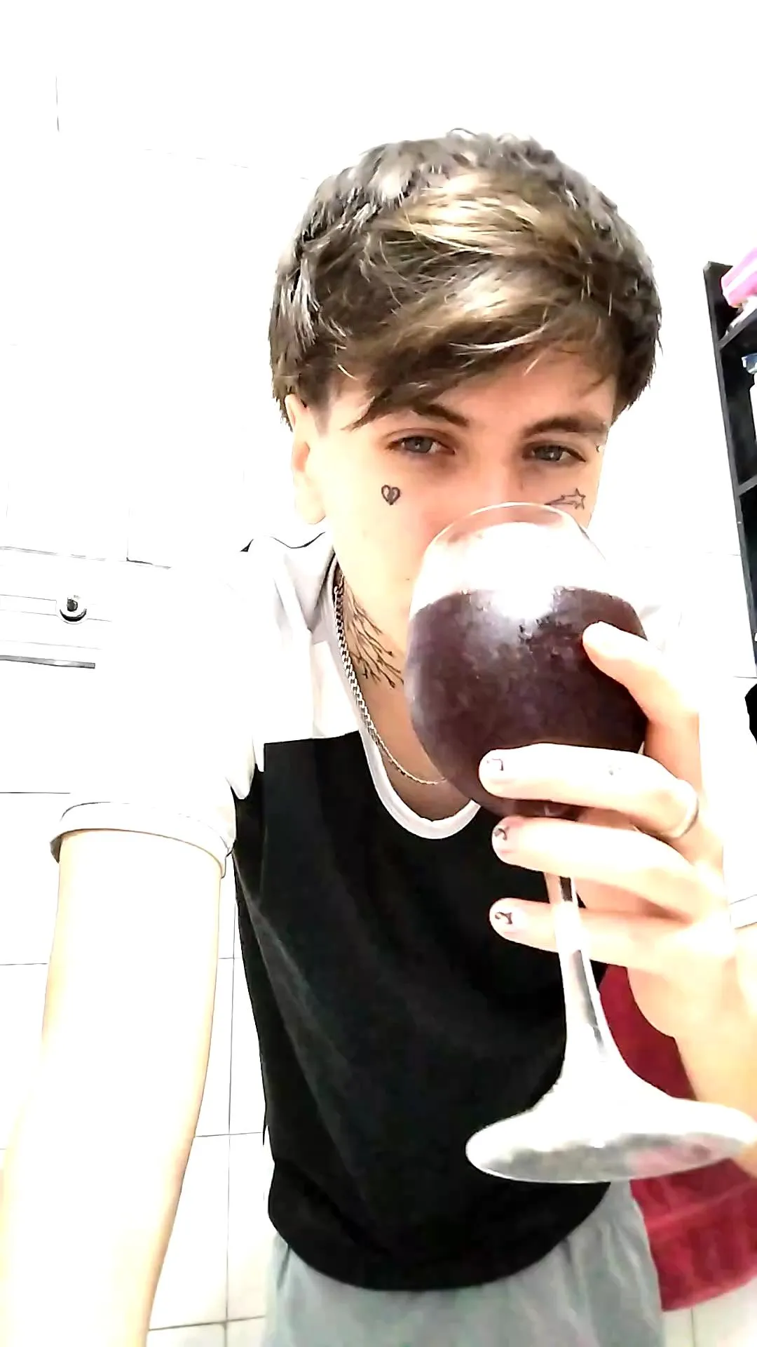 Offline sableye21 on Cam4