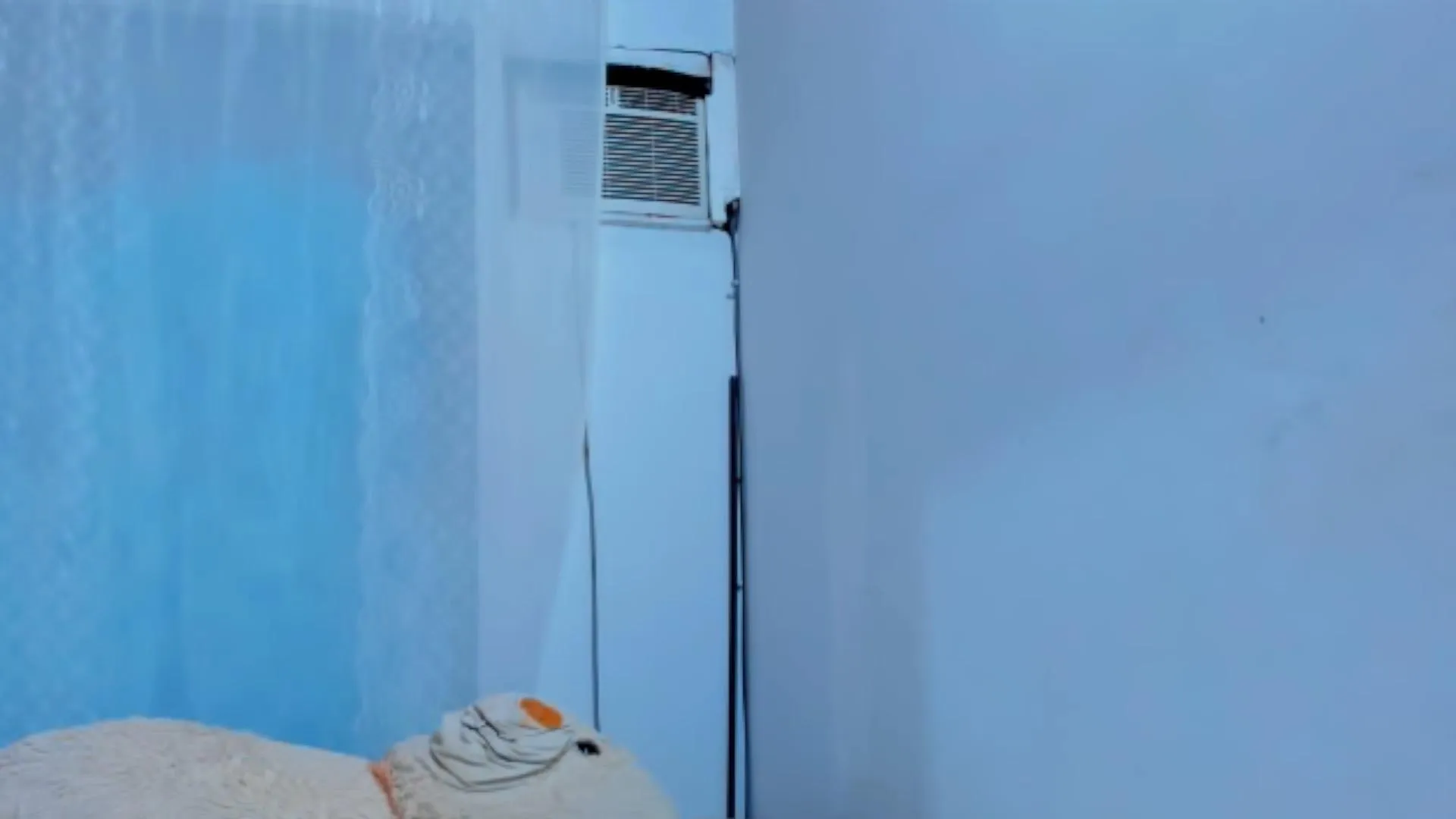 Offline Sharikray on Cam4