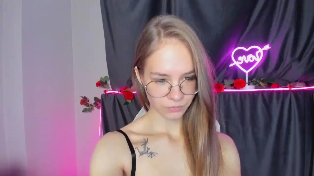 Offline Sunbeam181 on Cam4