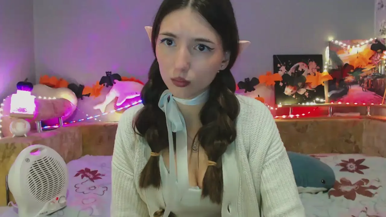 Offline SunnyyGirl on Cam4