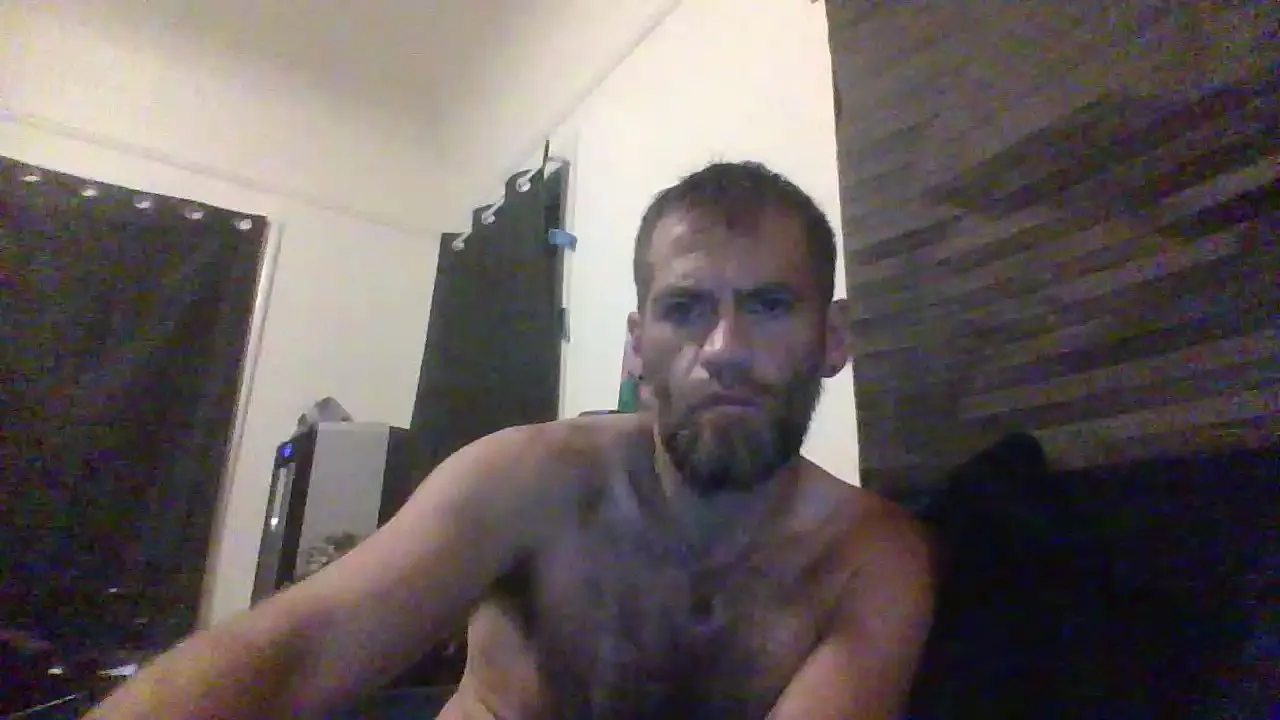 Offline SuperManLA1 on Cam4