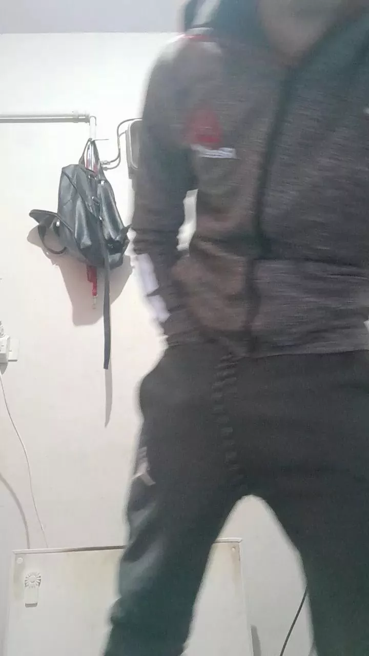 Offline TheKingArg on Cam4