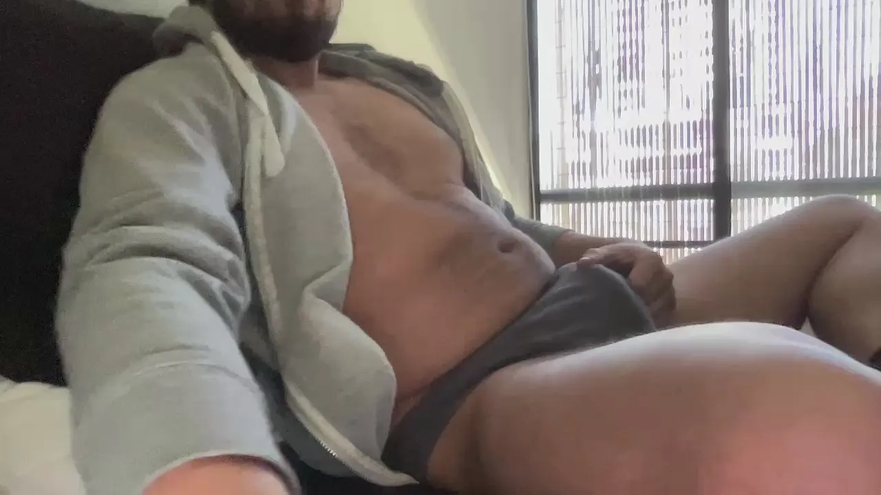 Offline thickexhibit on Cam4