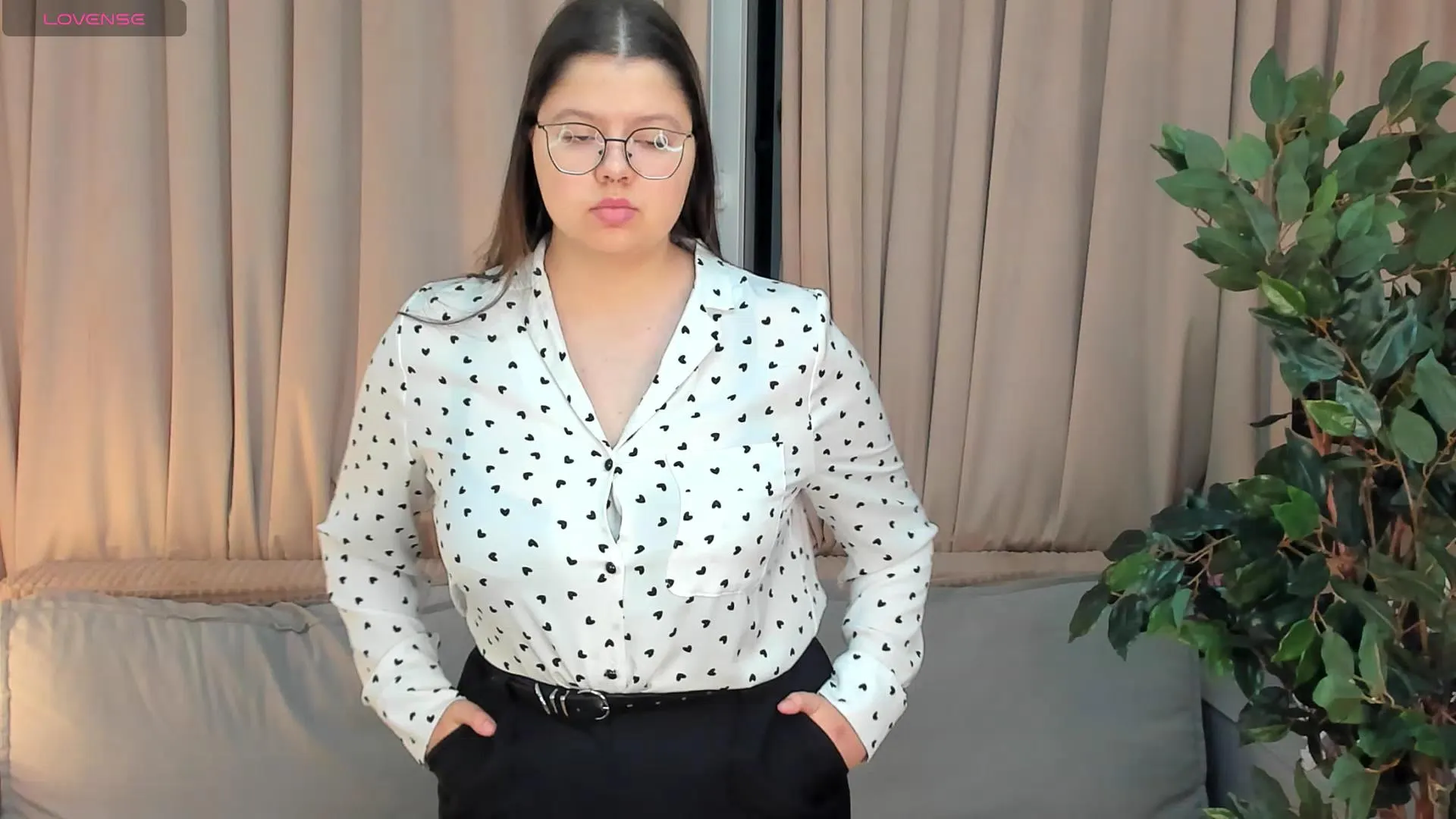 Freechat TrinityHalphen on Cam4