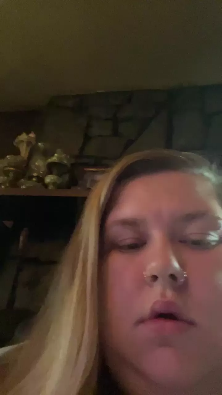 Offline User_69Cherry on Cam4