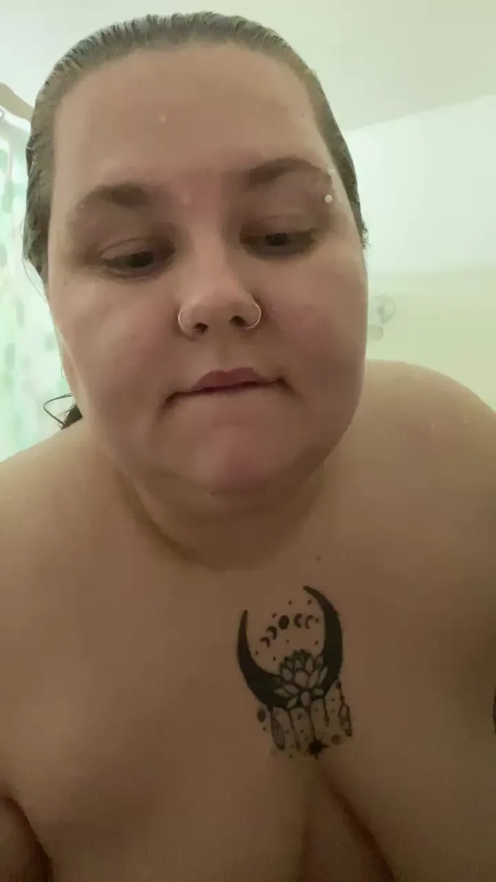 Offline User_69Cherry on Cam4