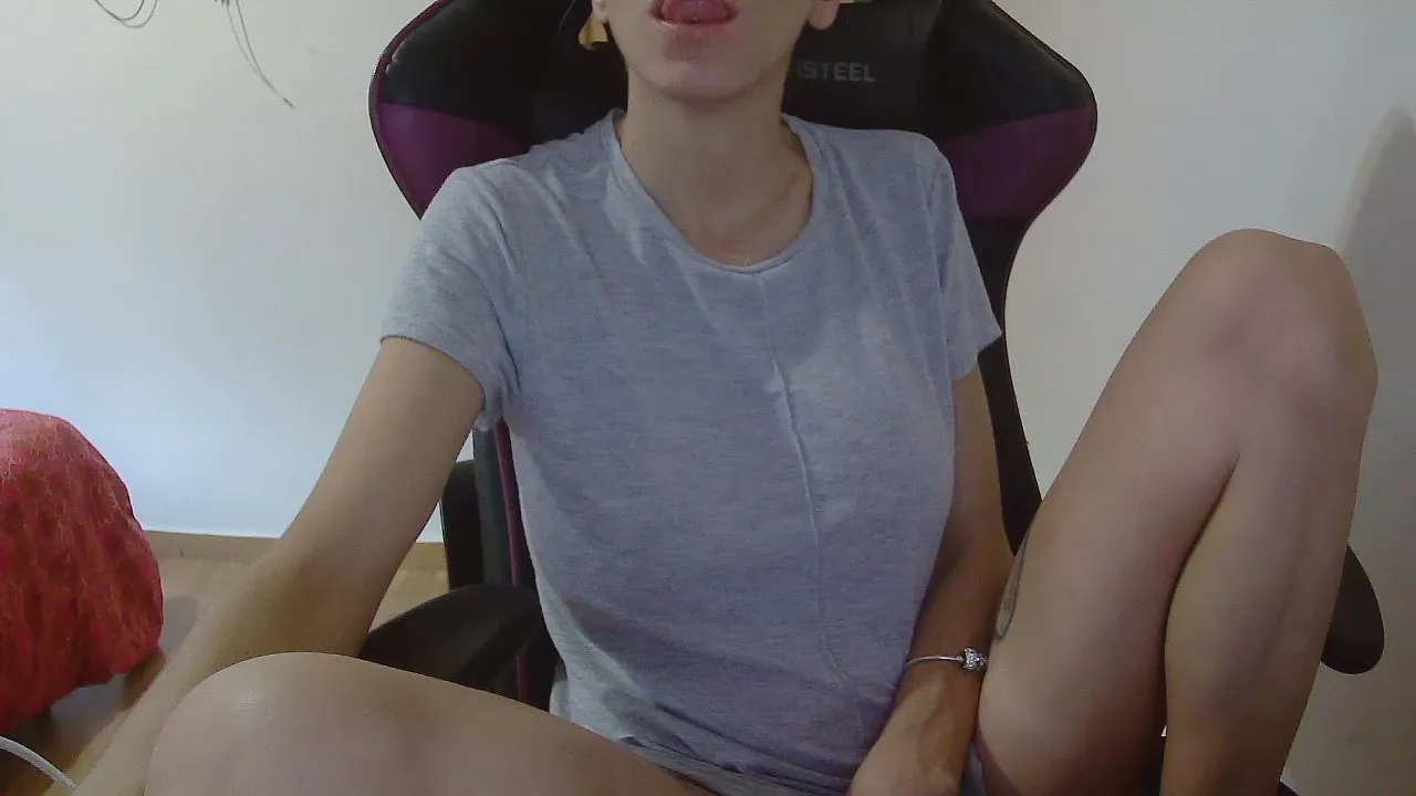 Offline Vampirosa on Cam4