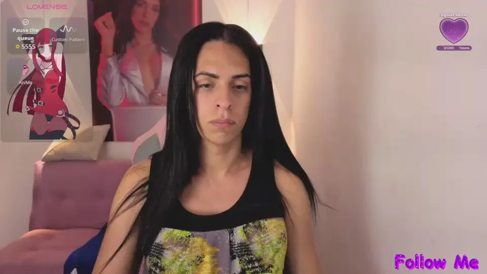 Offline VittoriaLmbrdi on Cam4