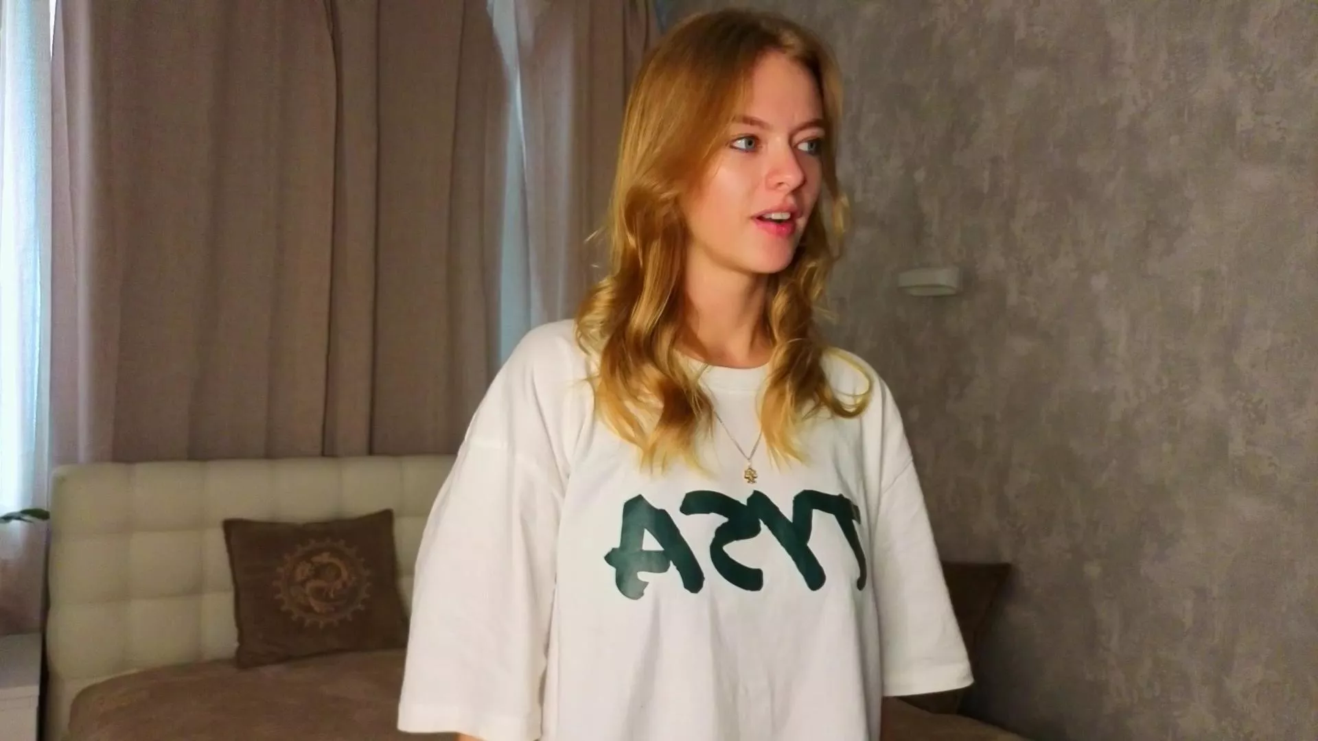 Offline WandaFitt on Cam4