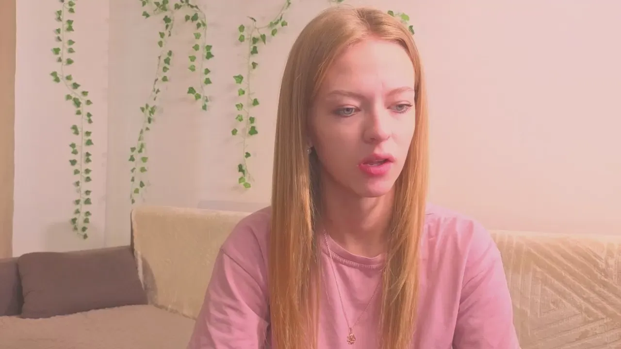 Offline WandaFitt on Cam4