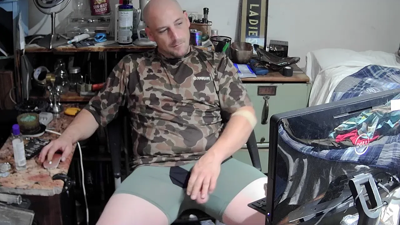 WannaCUsquirt on Cam4 