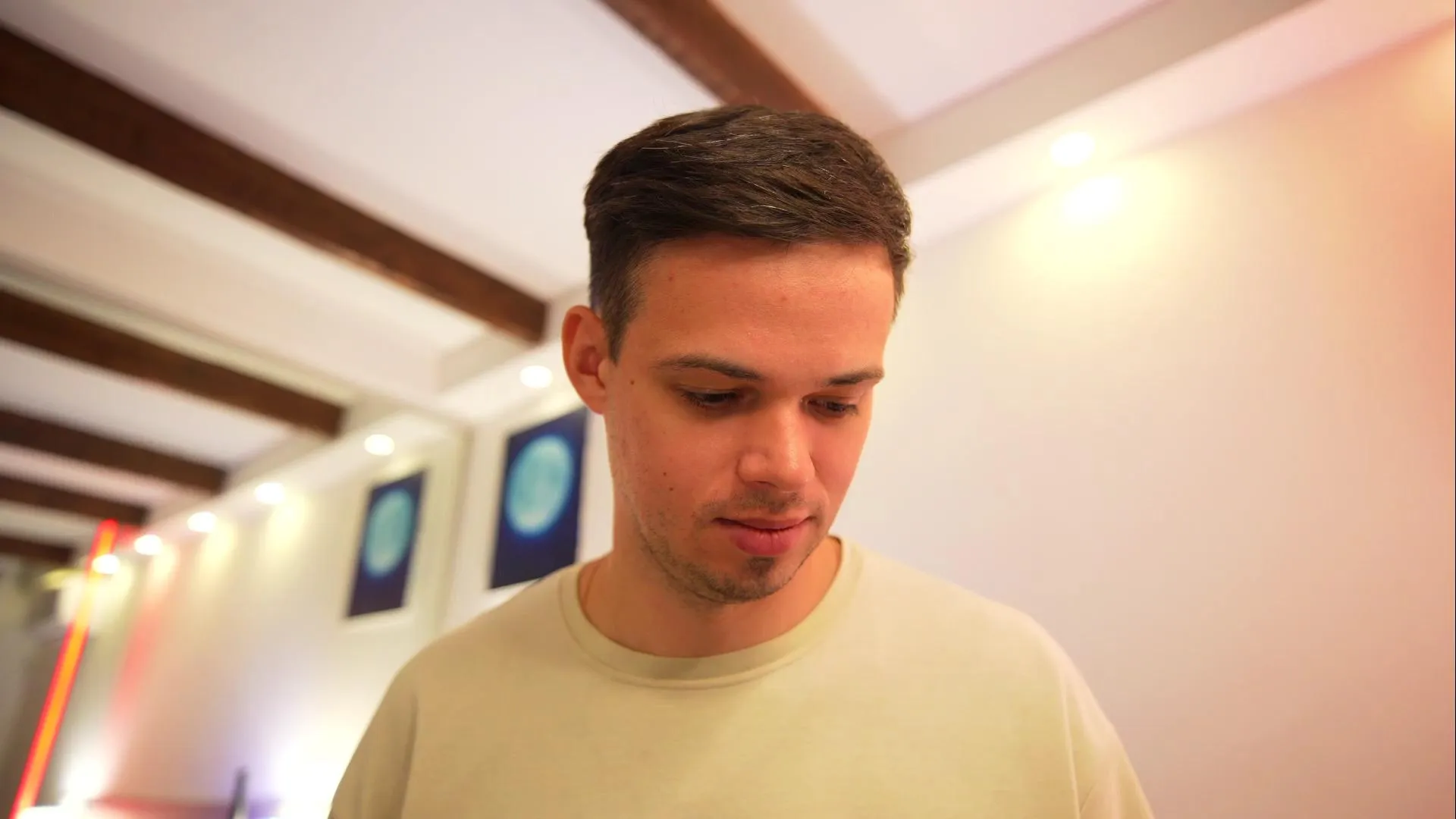 Offline Waynenort on Cam4