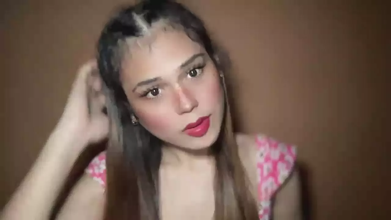 Offline xTemari_ on Cam4