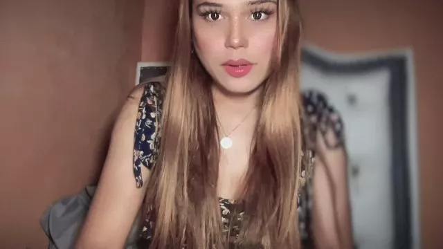 Offline xTemari_ on Cam4