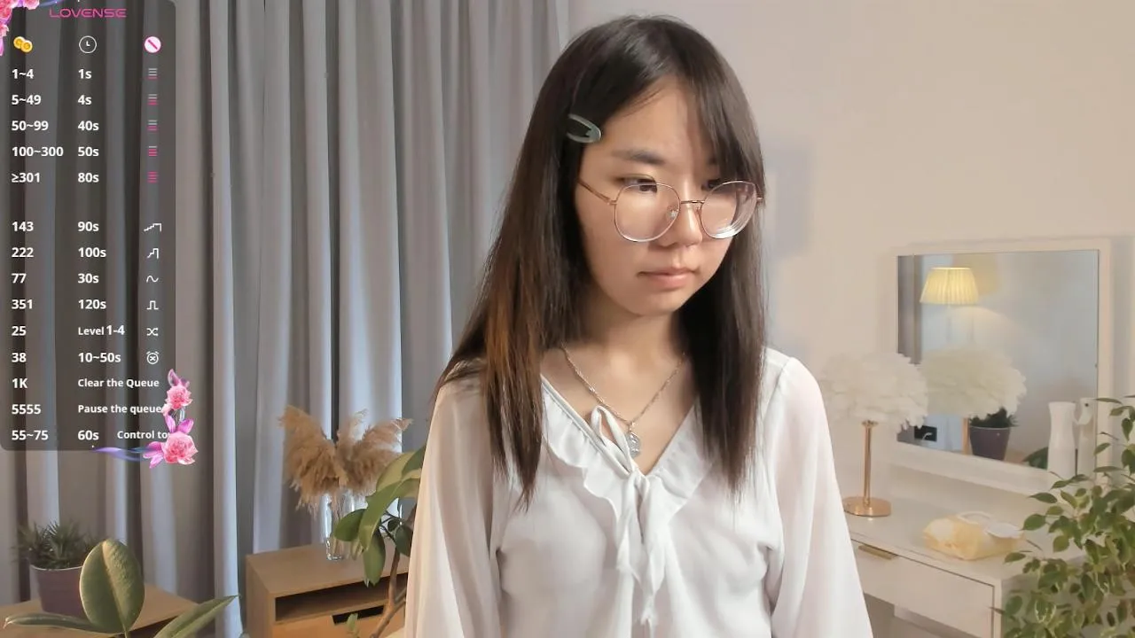 Freechat ZaraHascall on Cam4