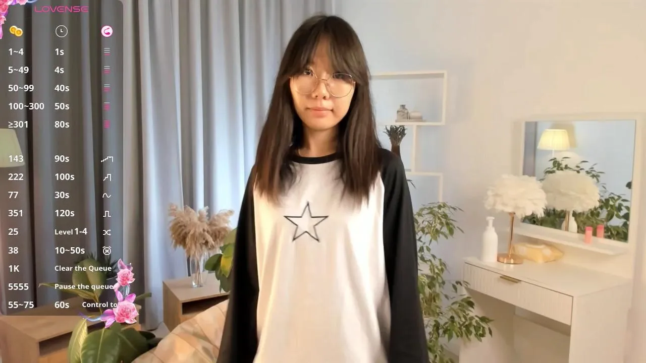 Freechat ZaraHascall on Cam4