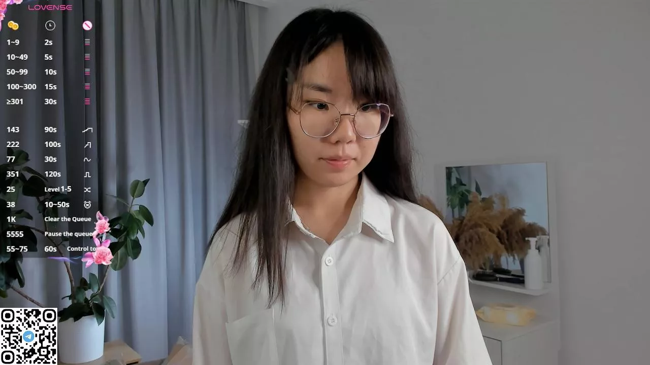 Freechat ZaraHascall on Cam4