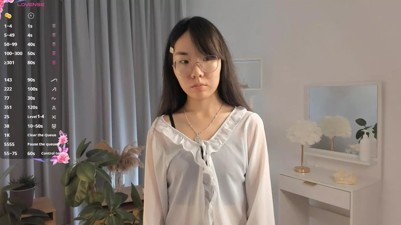 Freechat ZaraHascall on Cam4