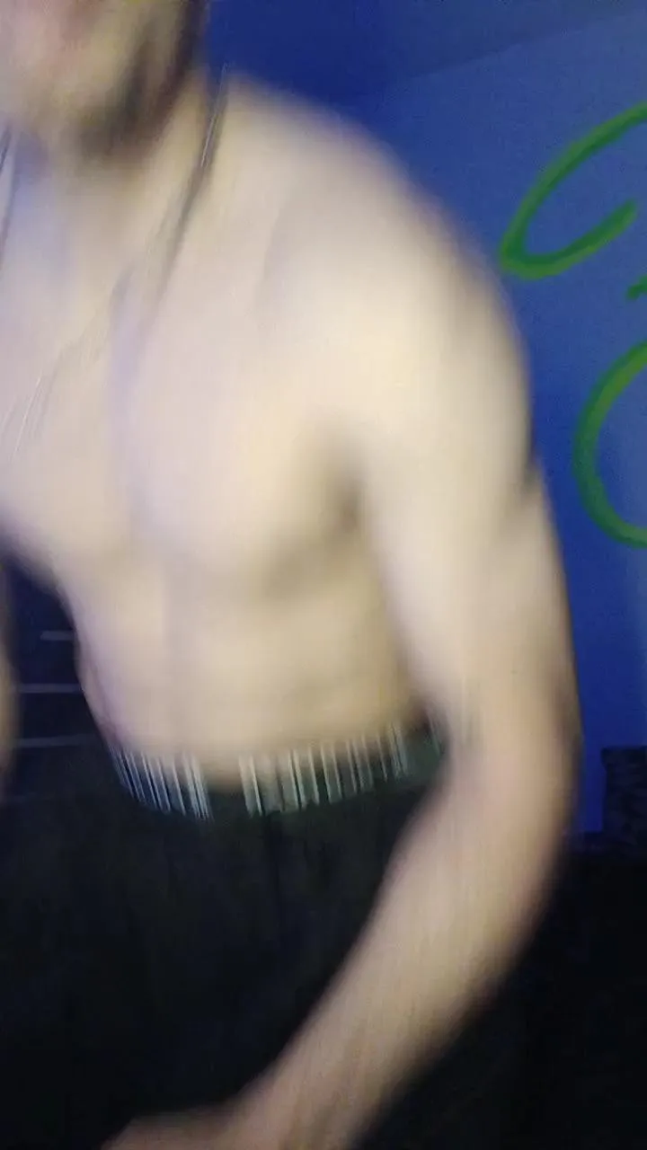 Offline Zyonprive on Cam4