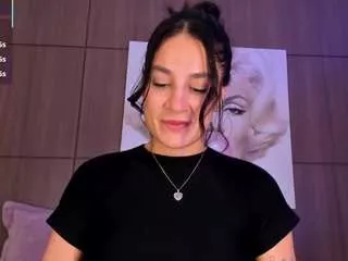 Freechat agataduque on CamSoda