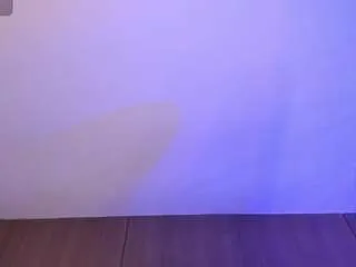 Freechat agataduque on CamSoda