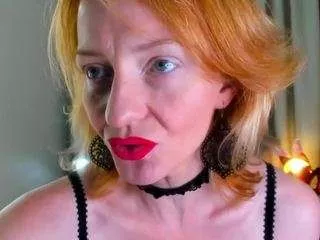 Freechat alisaredheir on CamSoda