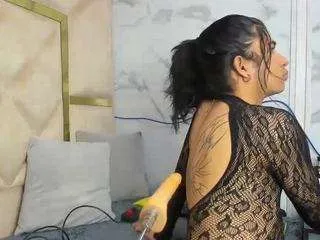 Freechat allison69ts on CamSoda