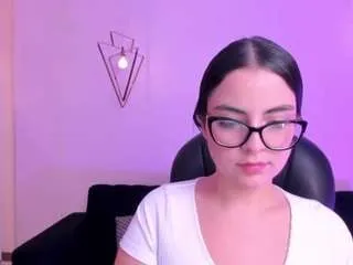 Freechat allisonrogersx on CamSoda