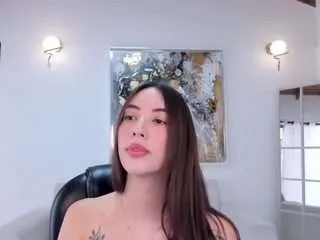 Freechat anaisnin on CamSoda