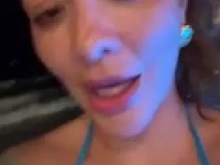 Freechat anastaxialynn on CamSoda