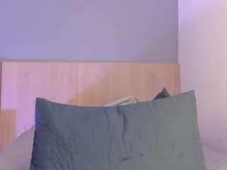 Freechat ashly-77 on CamSoda