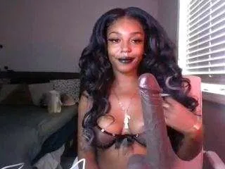 Offline cocolefeme on CamSoda