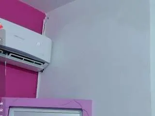 collegepawg on CamSoda 