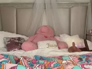 dommelovely on CamSoda