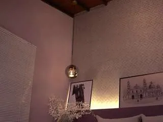 ellediane on CamSoda 