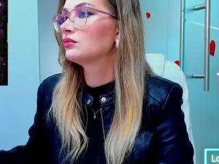 Freechat evelynerosse on CamSoda