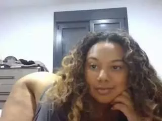 Freechat freaknique on CamSoda