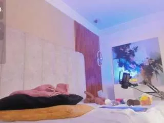 Offline hanna-red on CamSoda