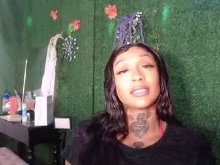 iambaldheadbrittany on CamSoda