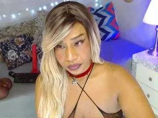 Freechat irinabrown on CamSoda