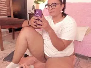 Offline ivannabreast1 on CamSoda